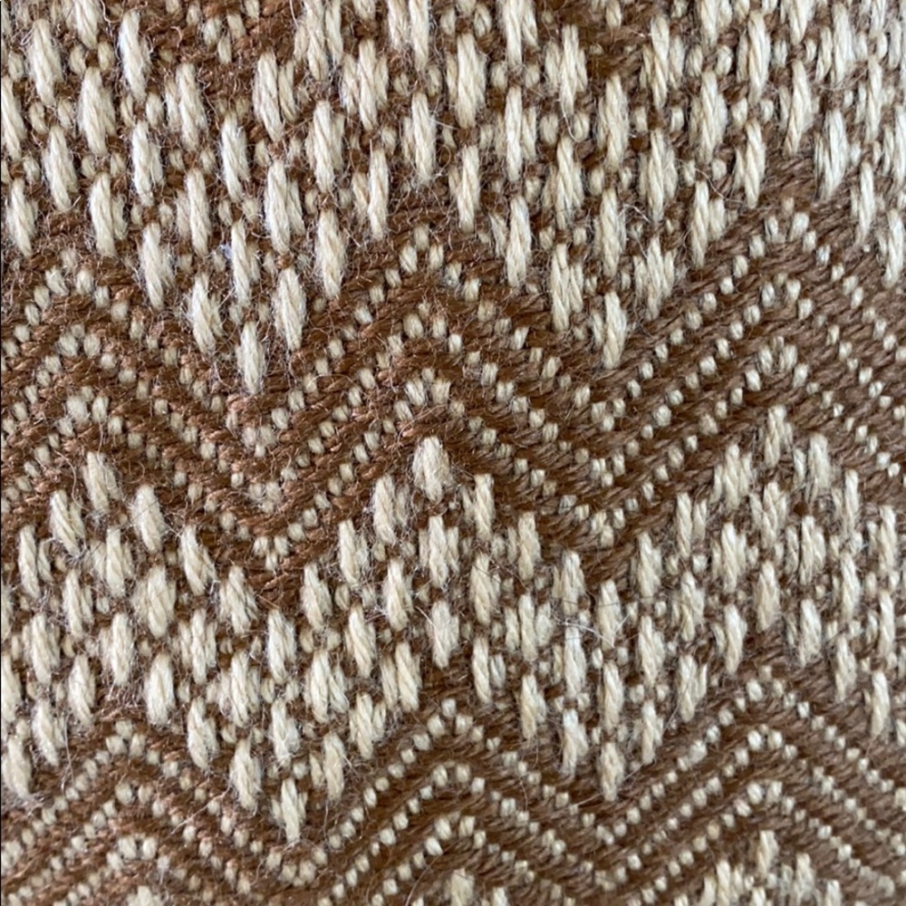 Peruvian baby Alpaca silk scarf!  Brand new! - Picture 3 of 3